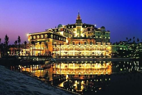 Clifford Golden Lake Hotel Фошан Екстериор снимка