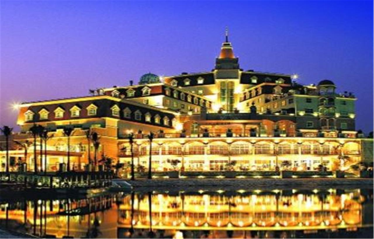 Clifford Golden Lake Hotel Фошан Екстериор снимка