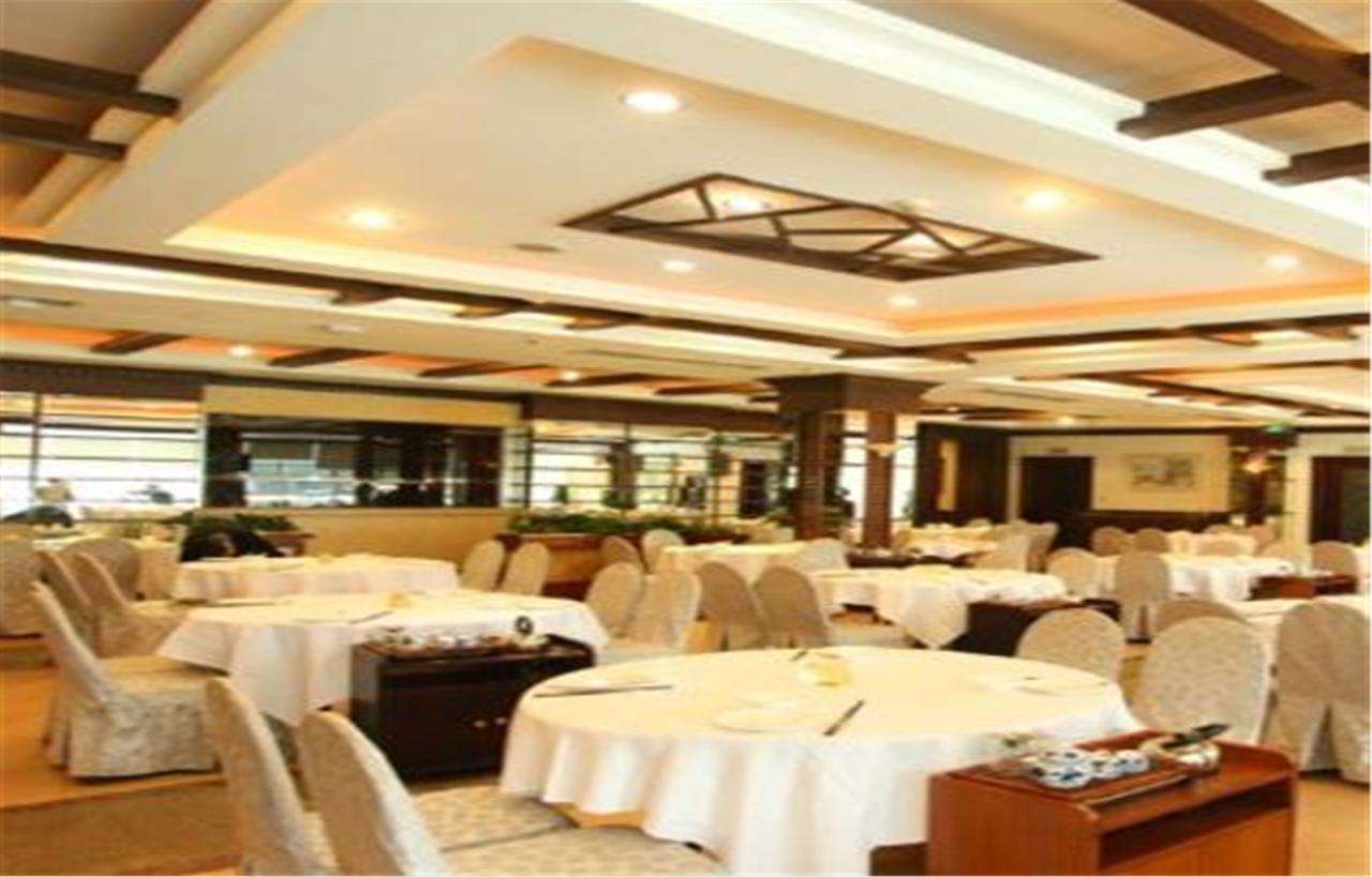Clifford Golden Lake Hotel Фошан Екстериор снимка