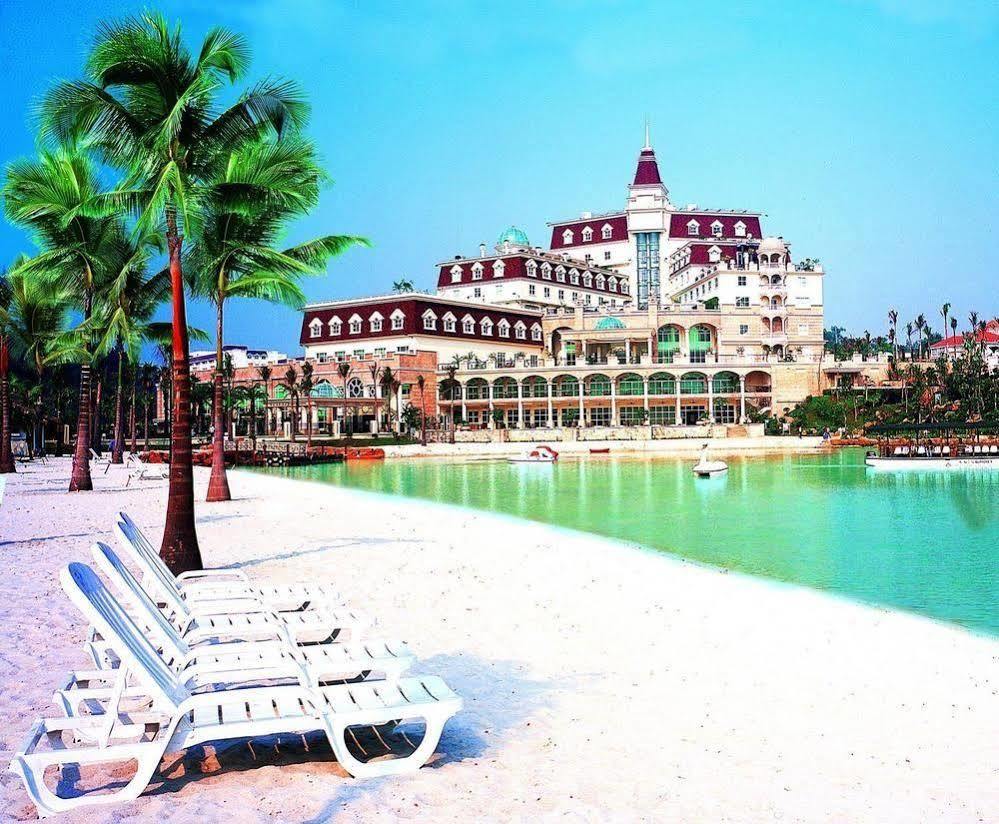 Clifford Golden Lake Hotel Фошан Екстериор снимка