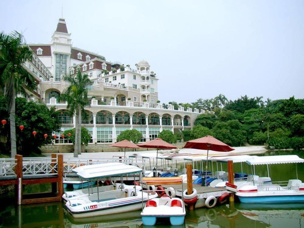 Clifford Golden Lake Hotel Фошан Екстериор снимка